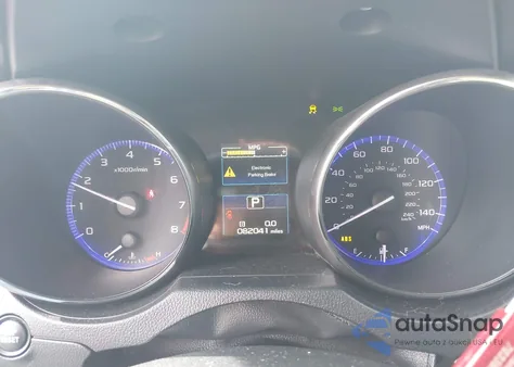 2015 Subaru Outback 2.5I Limited z USA, uszkodzony, nr VIN 4S4BSBJC2F3244629